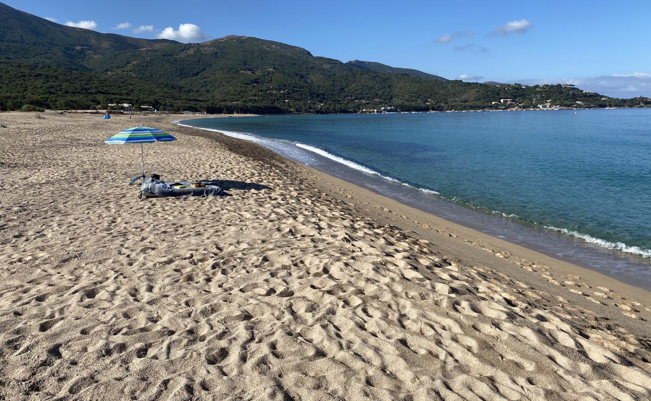 Photo de Plage de Stagnone avec sable fin et lumineux de surface