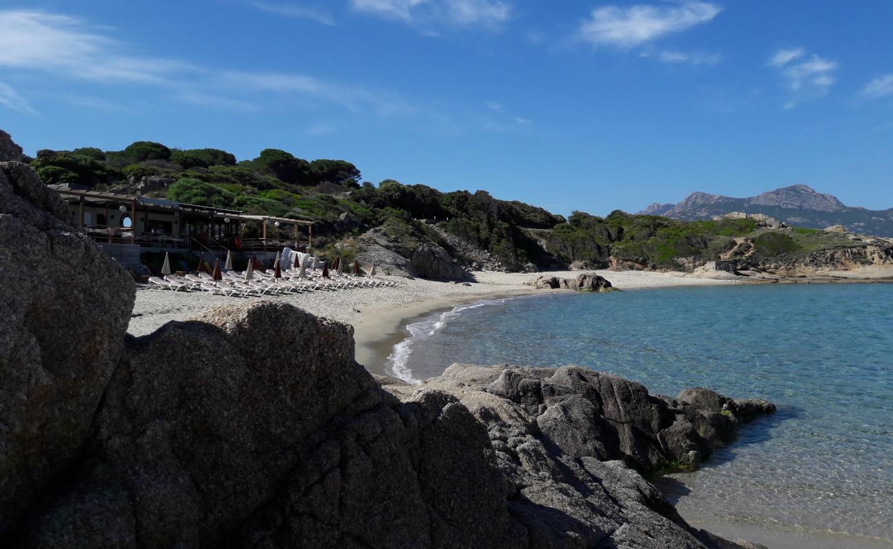 Photo de Moulin Atrium avec sable fin gris de surface