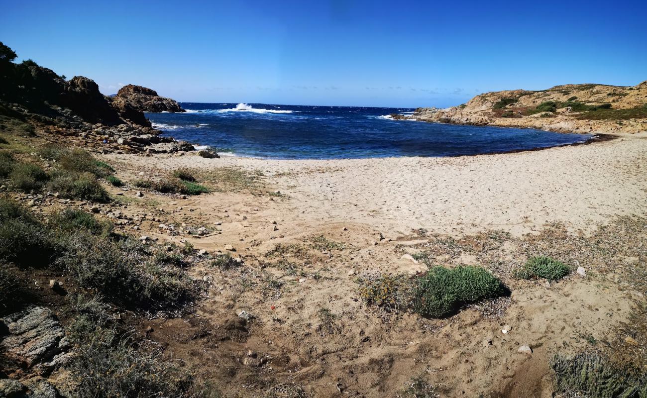 Photo de Vana beach avec caillou fin clair de surface