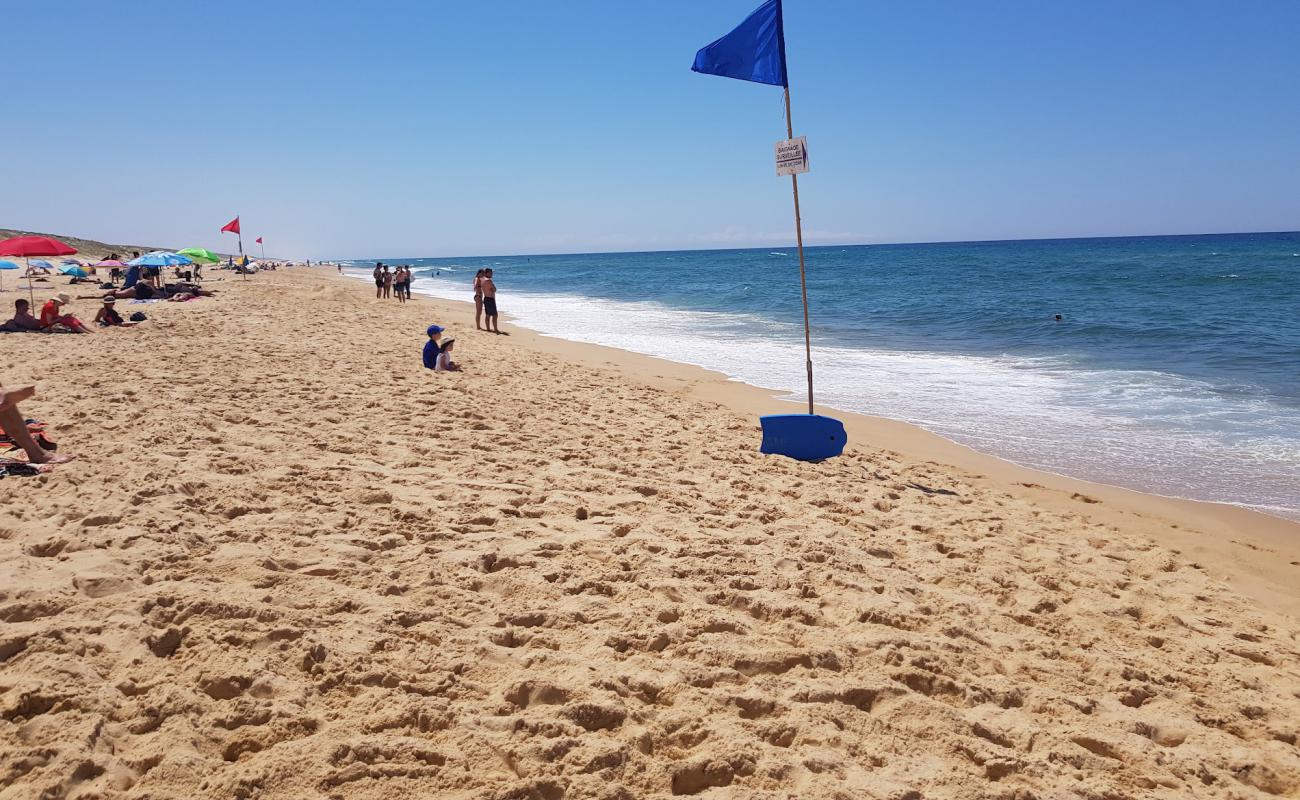 Photo de Cap De L'homy avec sable fin blanc de surface