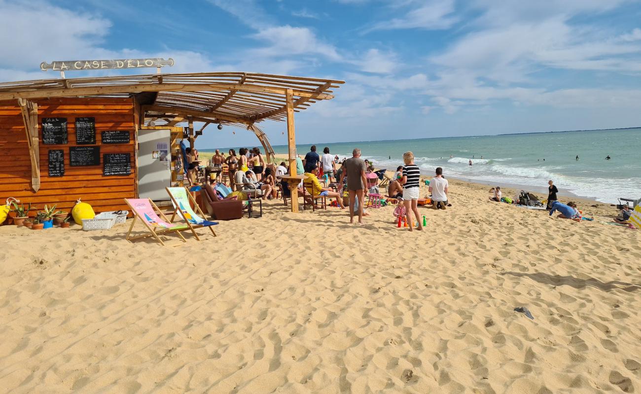 Photo de Corps de Garde beach avec sable beige de surface