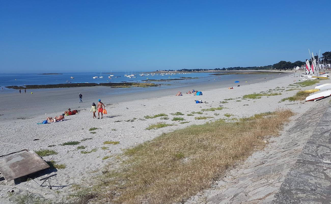 Photo de Plage De Roaliguen avec sable beige de surface