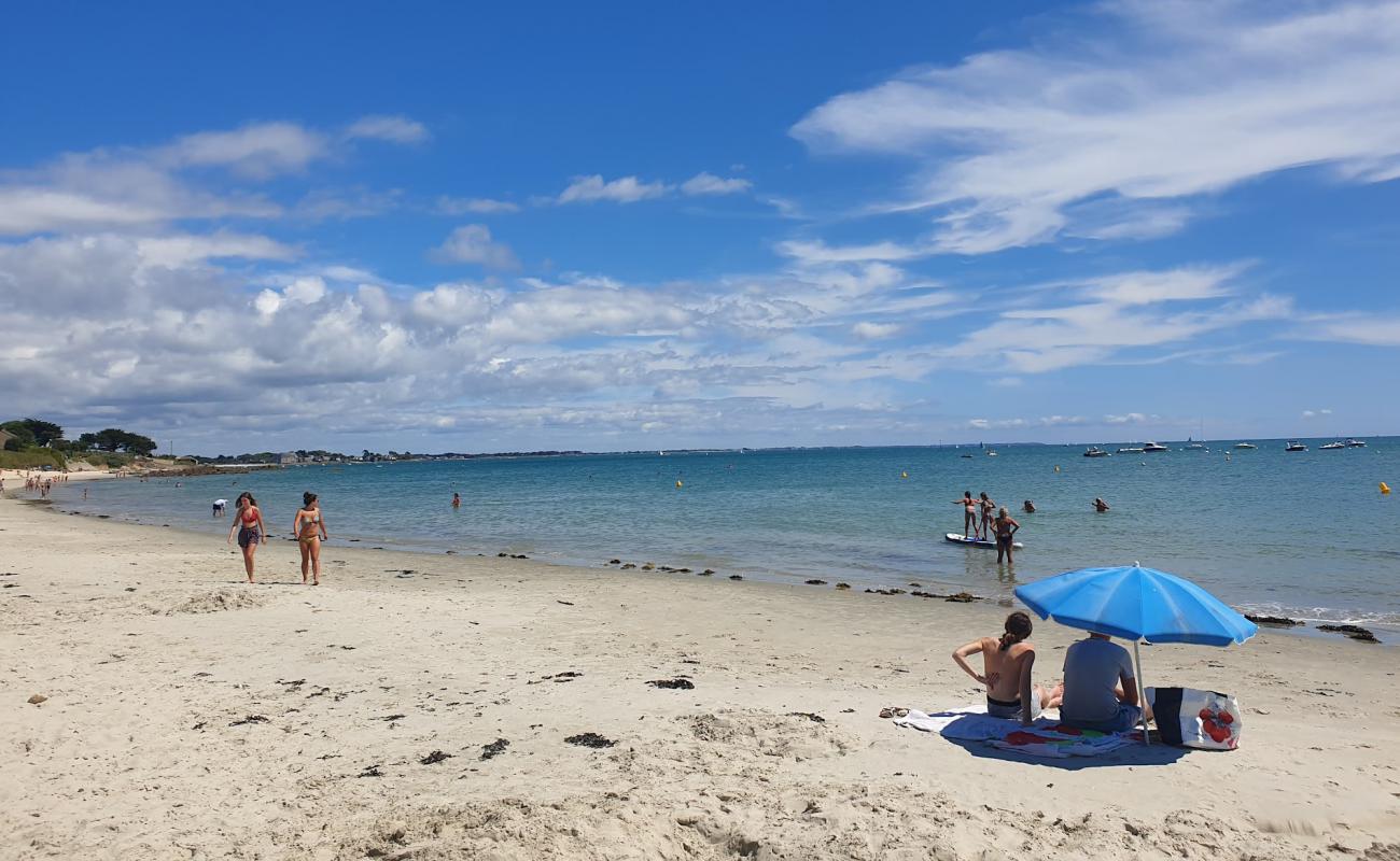 Photo de Plage de Légenèse avec sable lumineux de surface