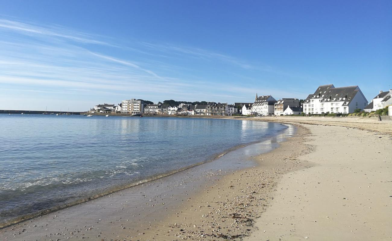 Photo de Plage de Keraude avec sable lumineux de surface