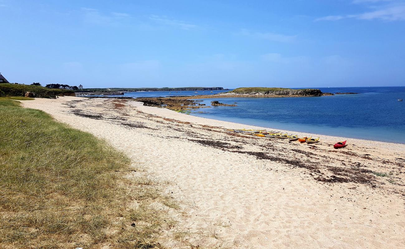 Photo de Penthièvre beach avec sable lumineux de surface