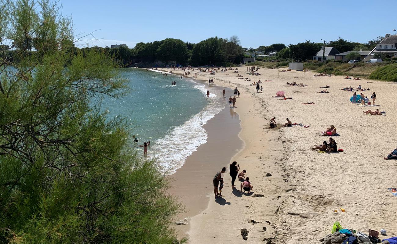 Photo de Plage du Perello avec sable lumineux de surface