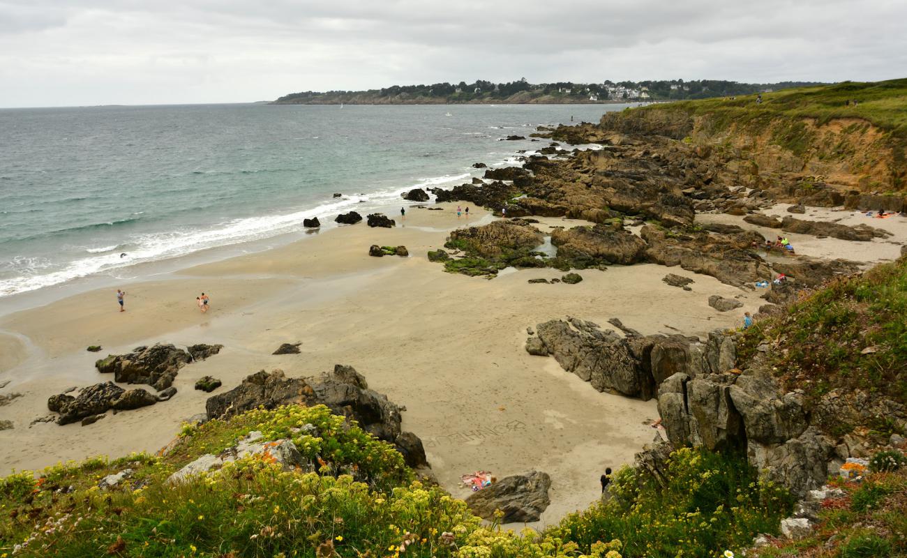 Photo de Plage Grise avec sable beige fin de surface