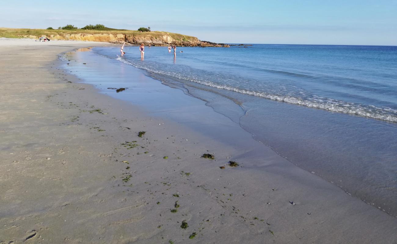 Photo de Plage de Don avec sable beige de surface