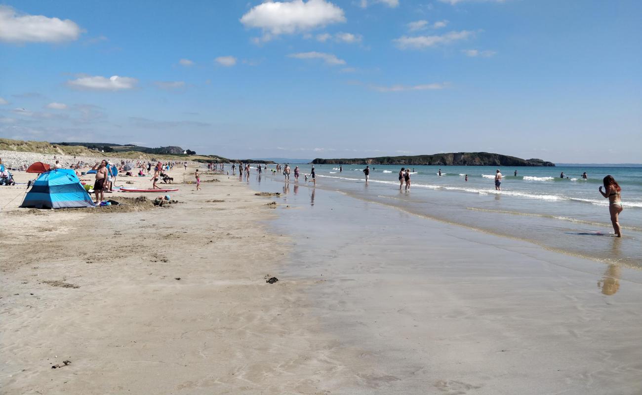 Photo de Plage de l'Aber avec sable beige de surface