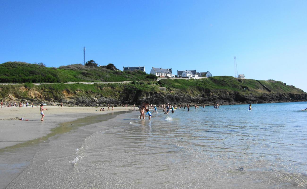 Photo de Plage de Portez avec sable beige fin de surface