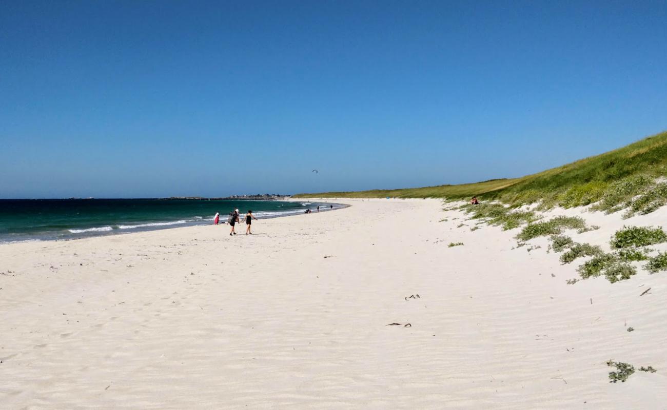 Photo de Plage du Vougo avec sable blanc de surface