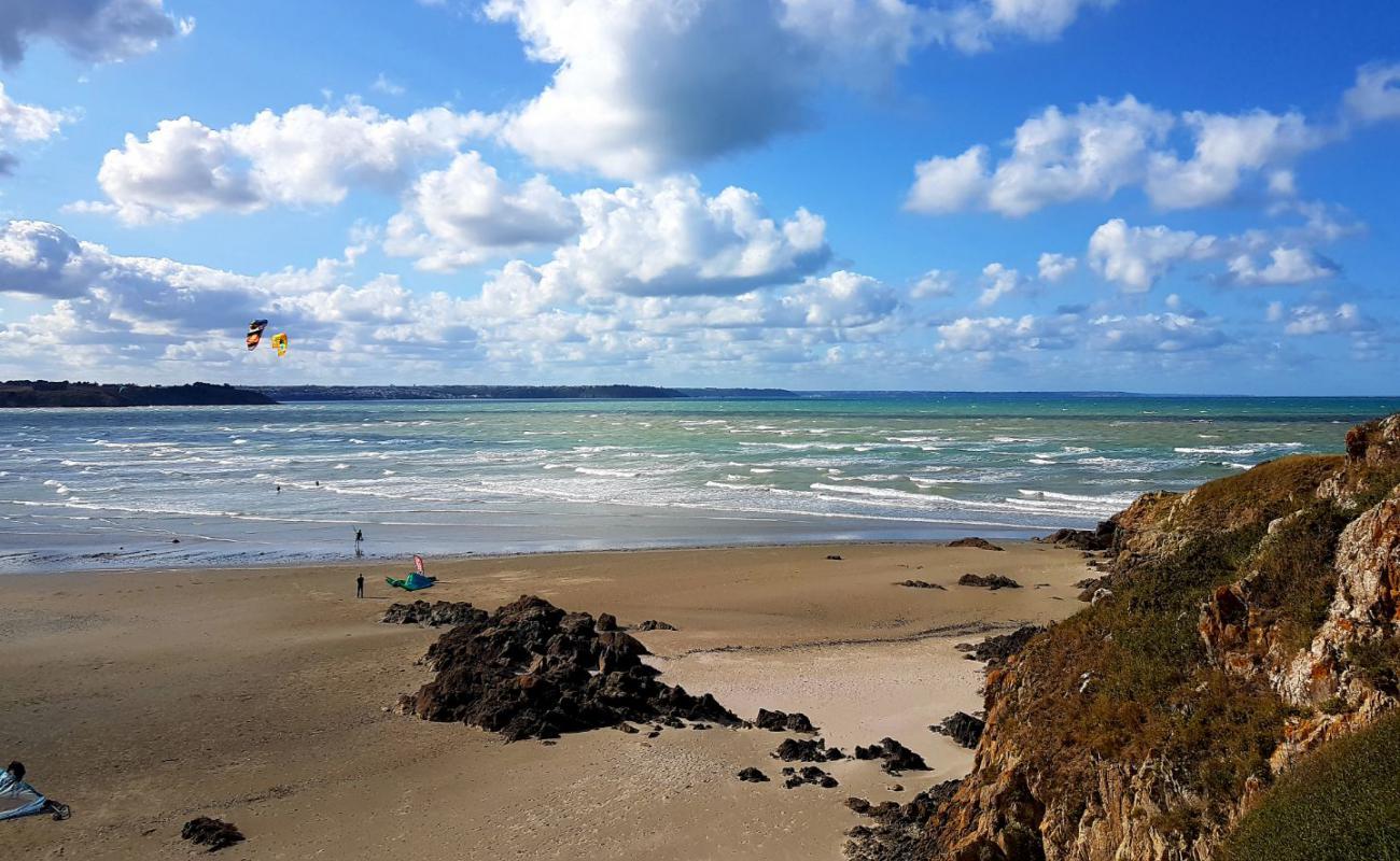 Photo de Plage de Béliard avec sable lumineux de surface