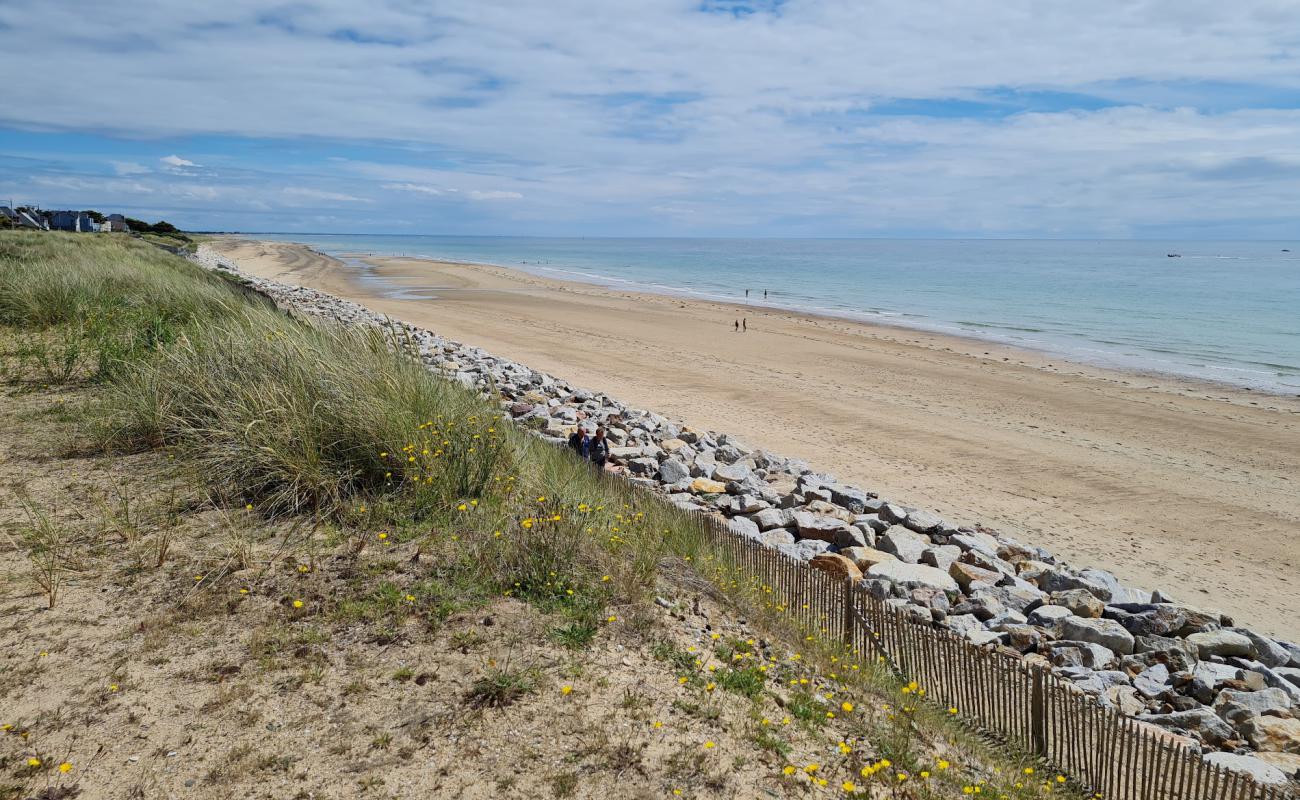 Photo de Plage de Barneville avec sable lumineux de surface