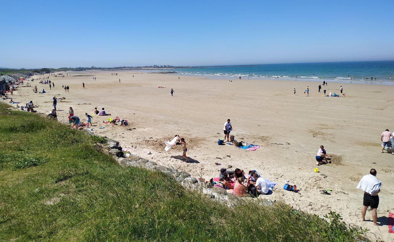 Photo de Plage de Querqueville avec sable beige de surface