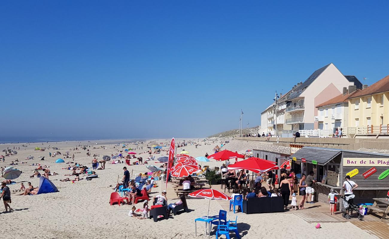 Photo de Plage Les Galathées avec sable lumineux de surface