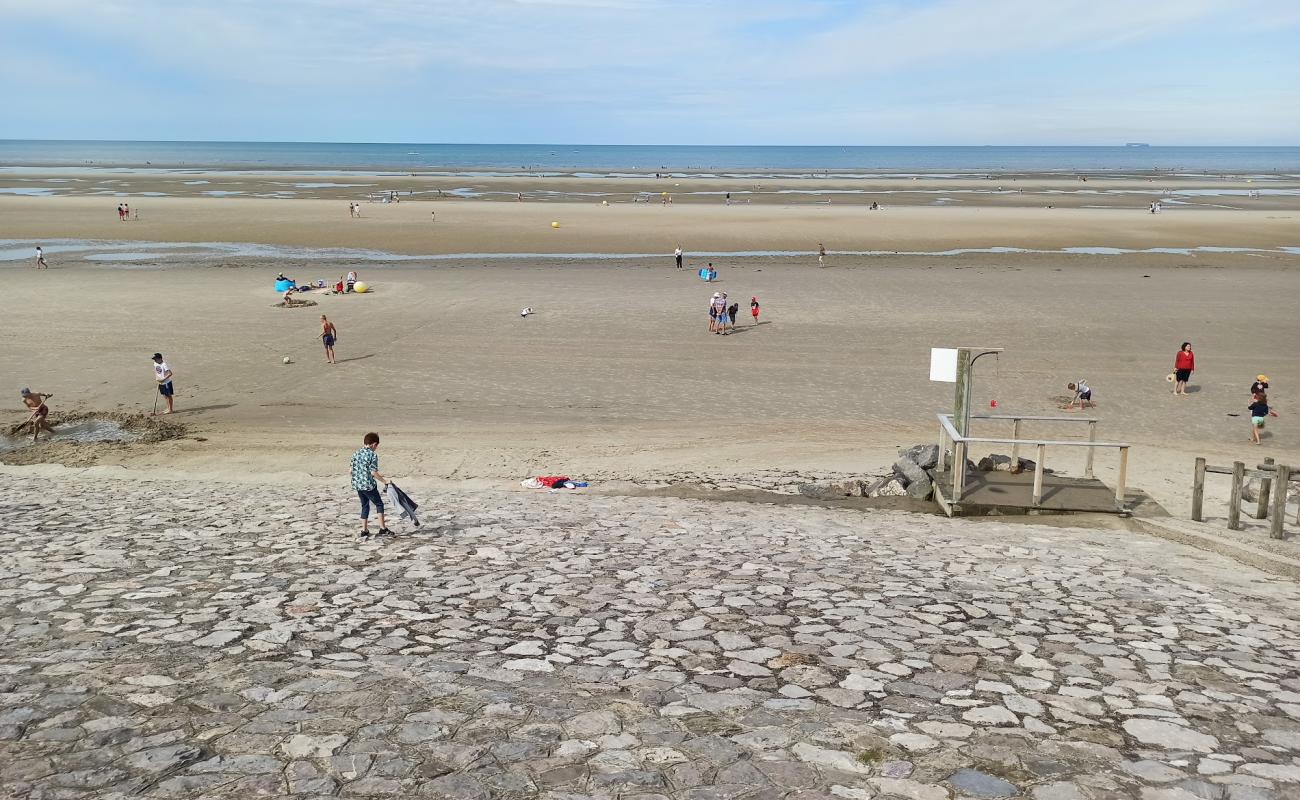 Photo de Plage d'Hardelot avec sable lumineux de surface