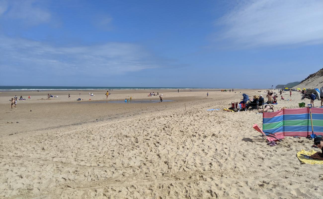 Photo de Plage de Wissant avec sable lumineux de surface