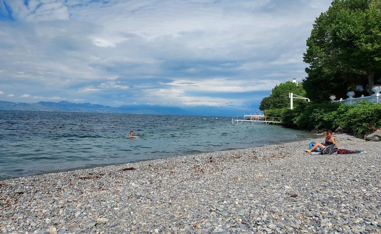 Photo de Plage des Mouettes avec petits galets gris de surface
