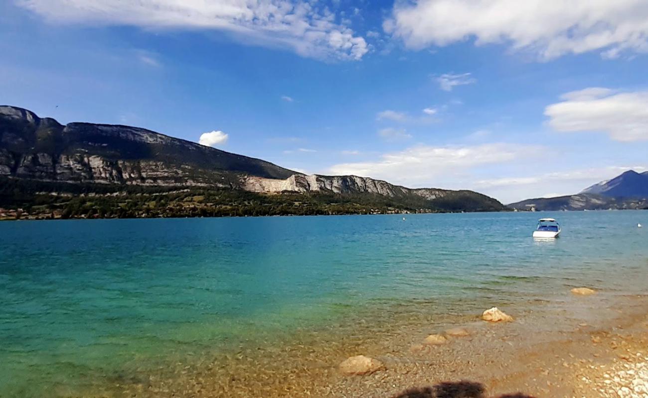 Photo de Plage de Gliere avec herbe de surface