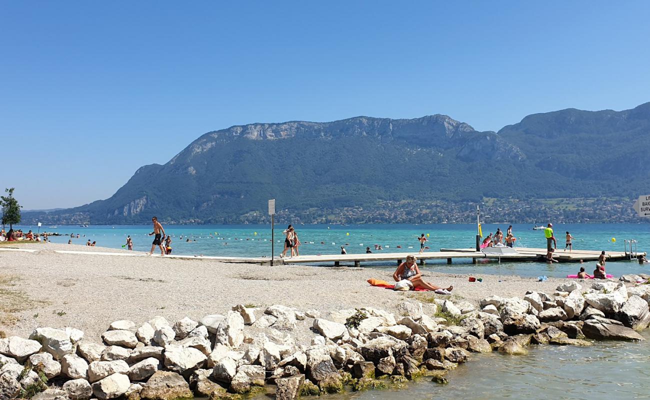 Photo de Plage municipale Sevrier avec herbe de surface