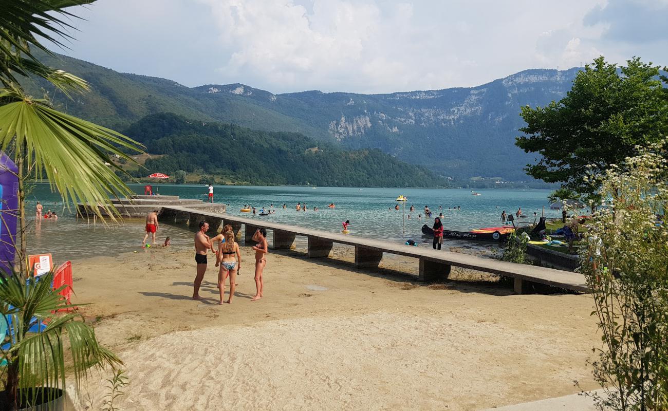 Photo de St Alban Plage avec herbe de surface