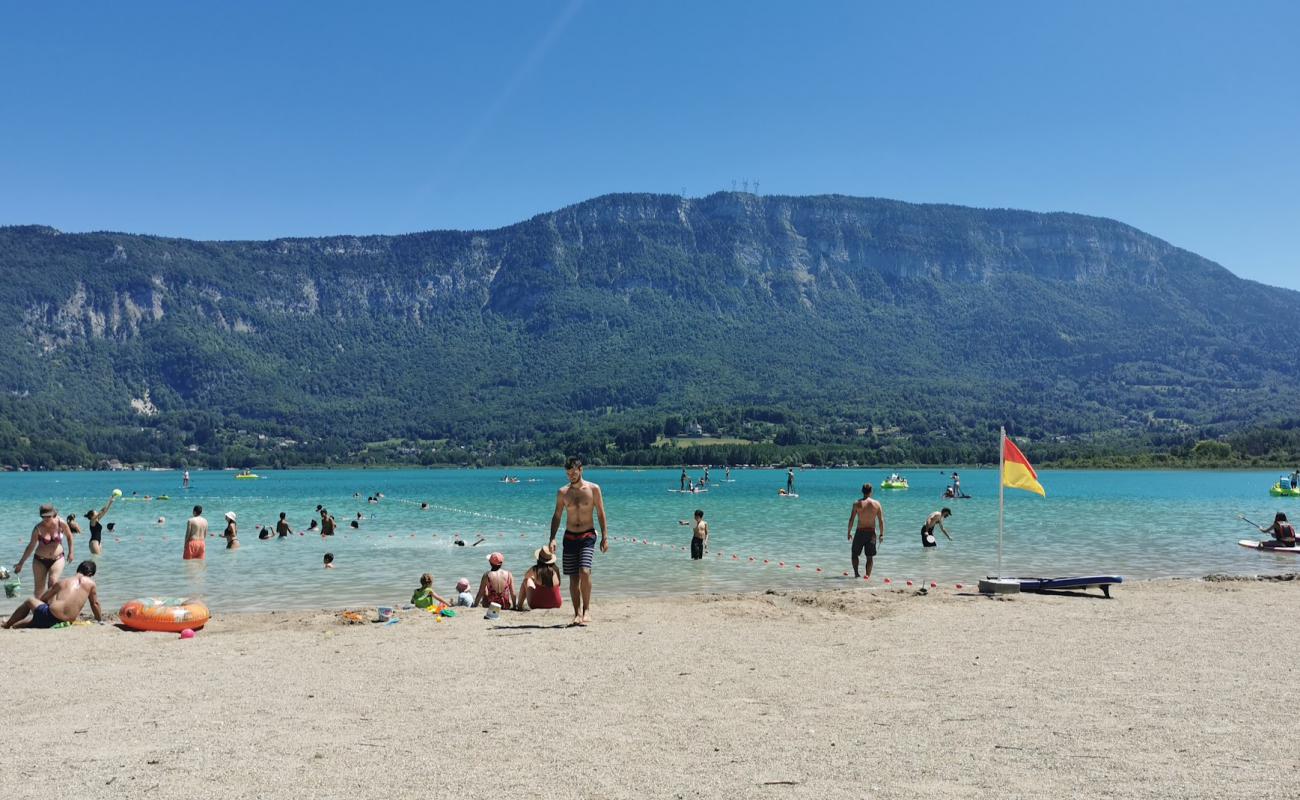 Photo de Plage Du Sougey avec sable lumineux de surface