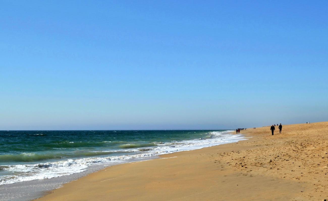 Photo de Plage d'Etel avec sable beige de surface