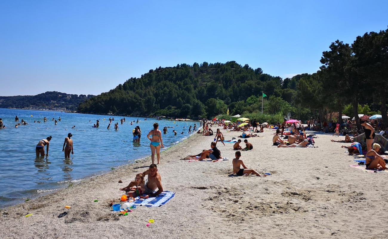 Photo de Plage De La Romaniquette avec sable beige de surface