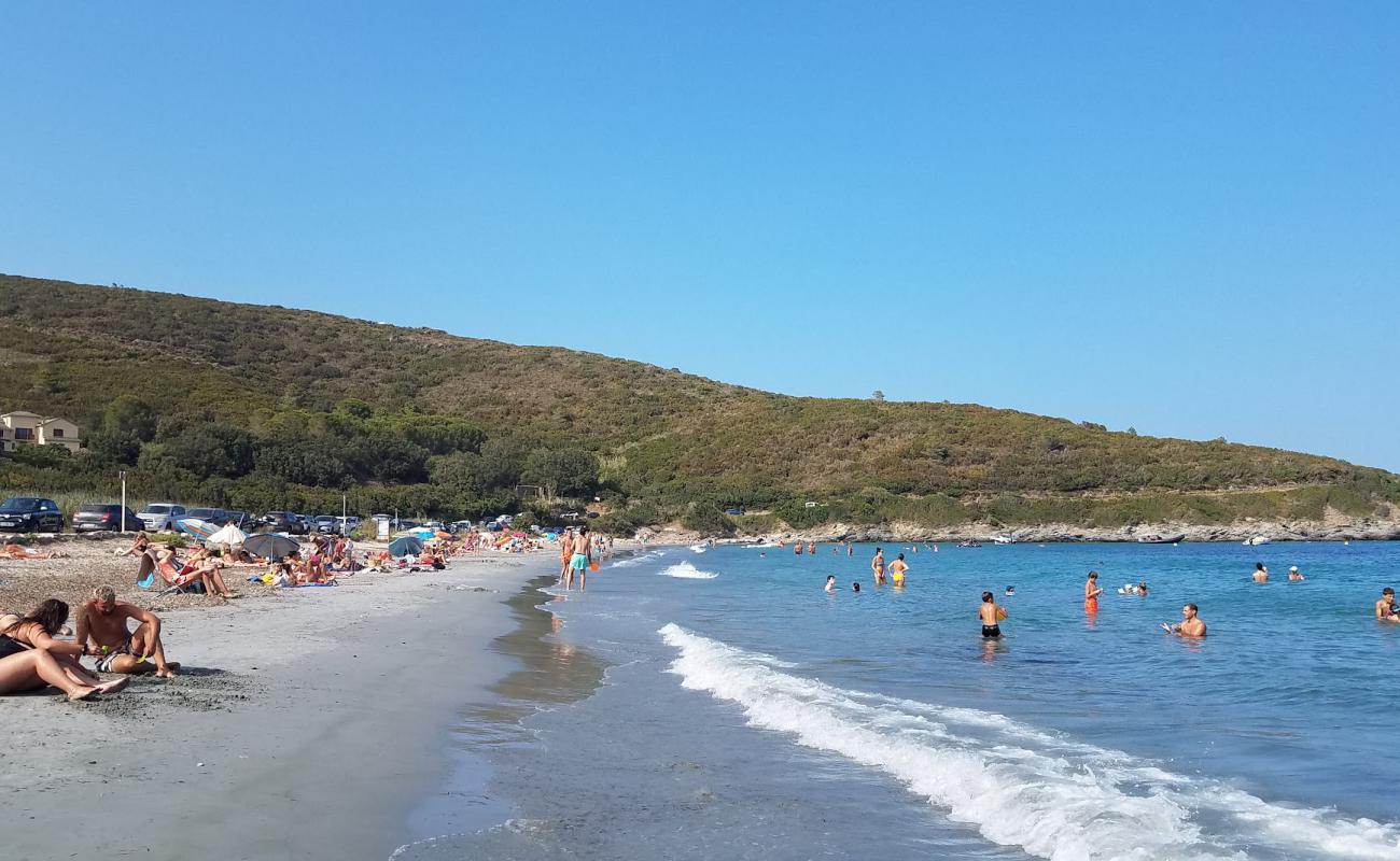 Photo de Misincu Beach avec caillou fin gris de surface