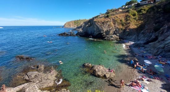 Les Criques de Porteils Beach