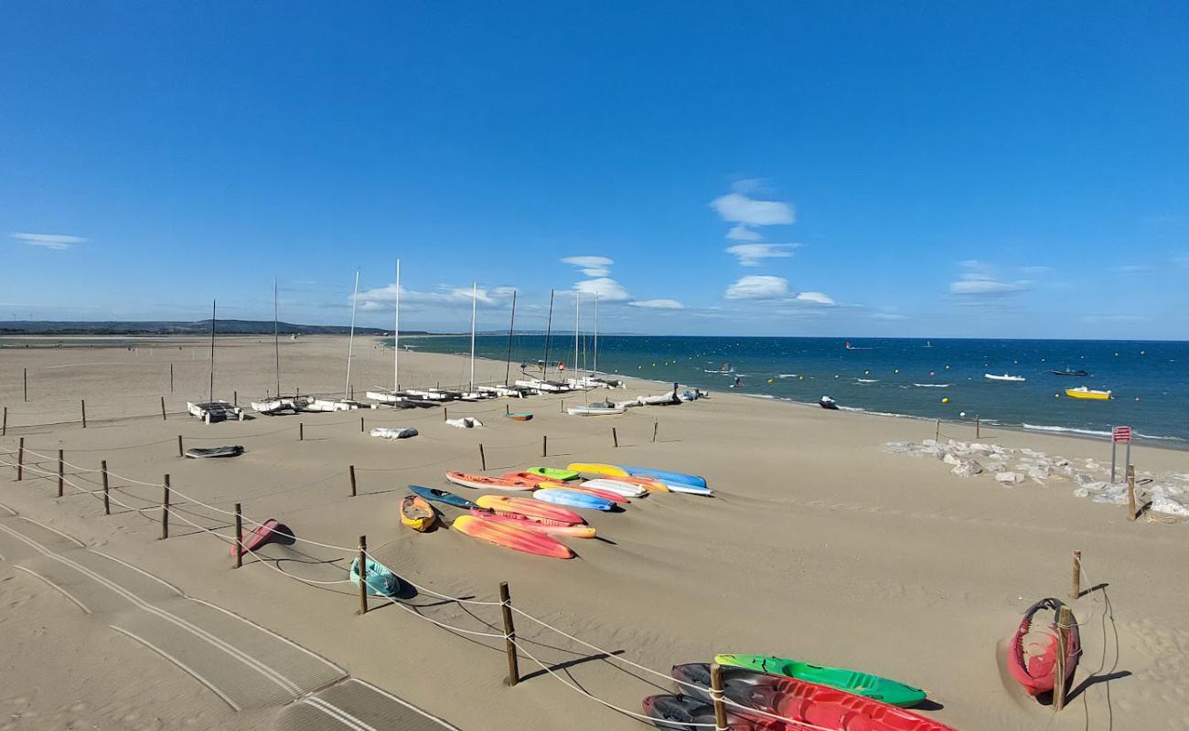 Photo de La Franqui Beach avec sable beige de surface
