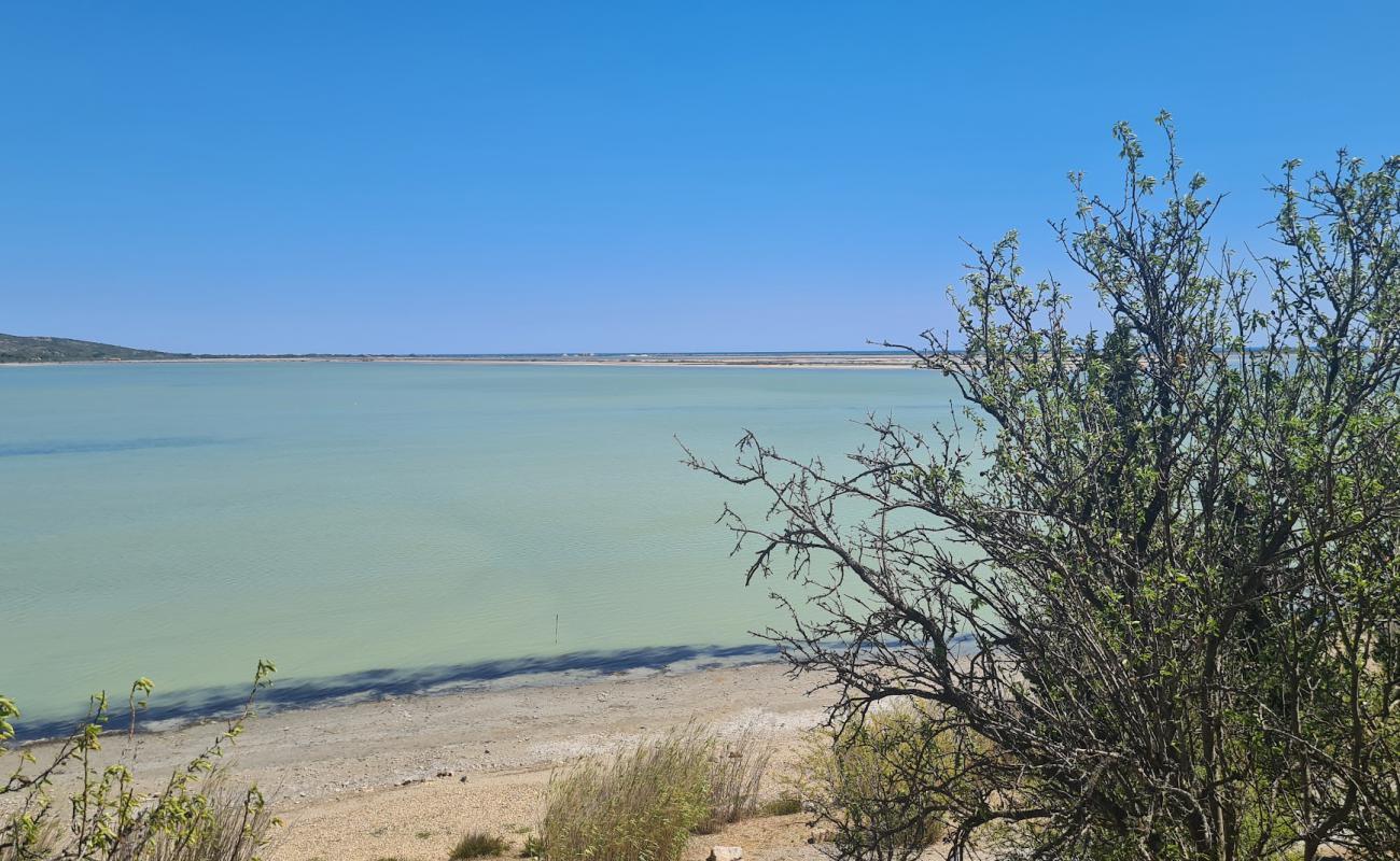 Photo de Le Clapotis Beach avec sable beige & galets de surface