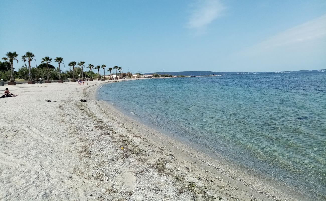 Photo de Champigny Beach avec caillou fin gris de surface