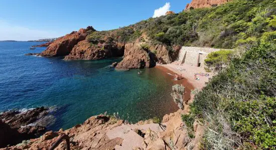 Calanque de Saint-Barthelemy Beach