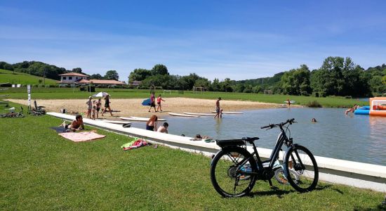 Larrouleta Beach