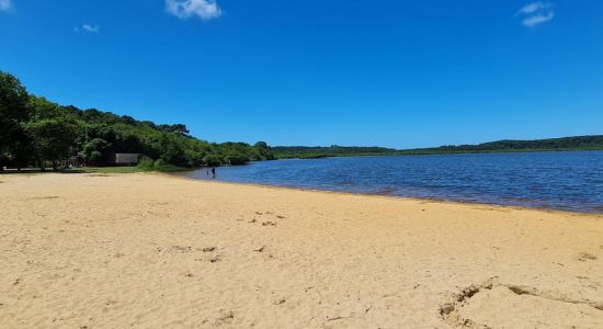 Lac de Leon Beach