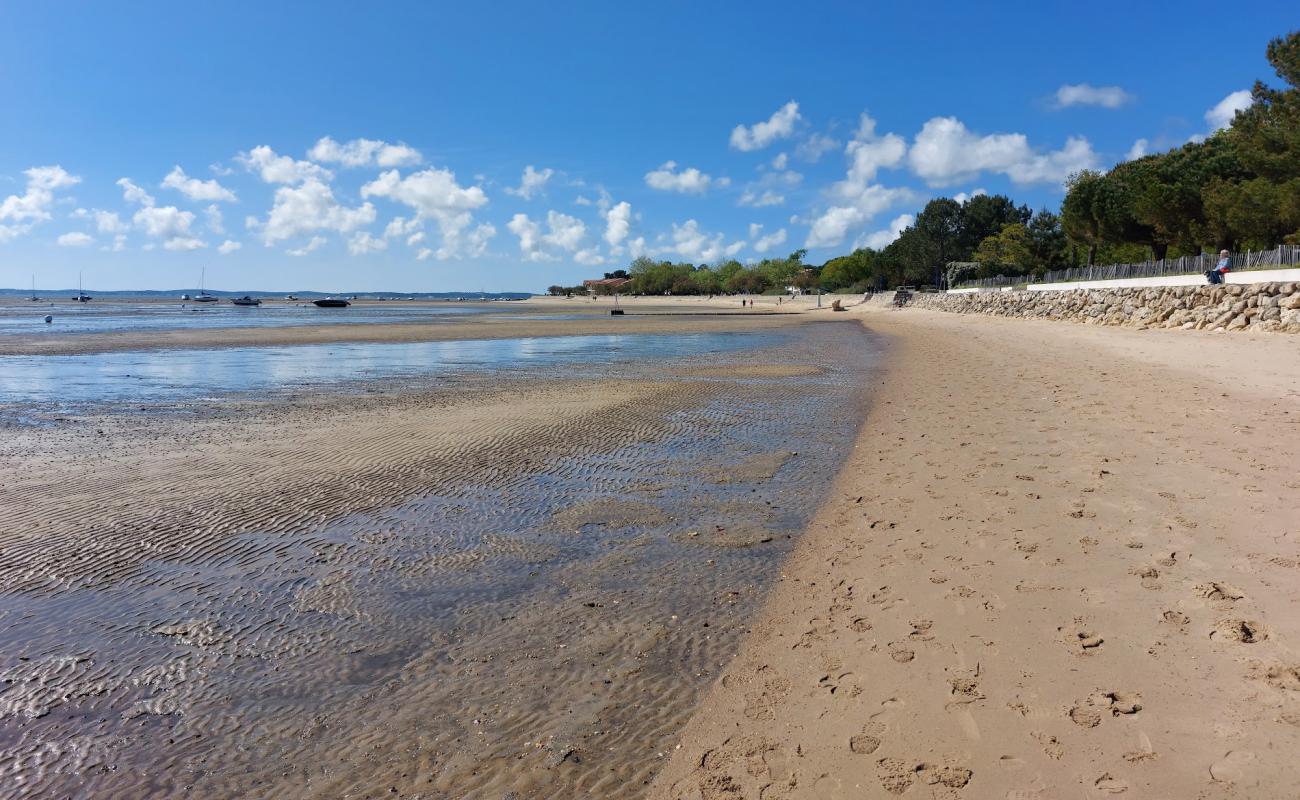 Photo de Mauret Beach avec sable beige de surface
