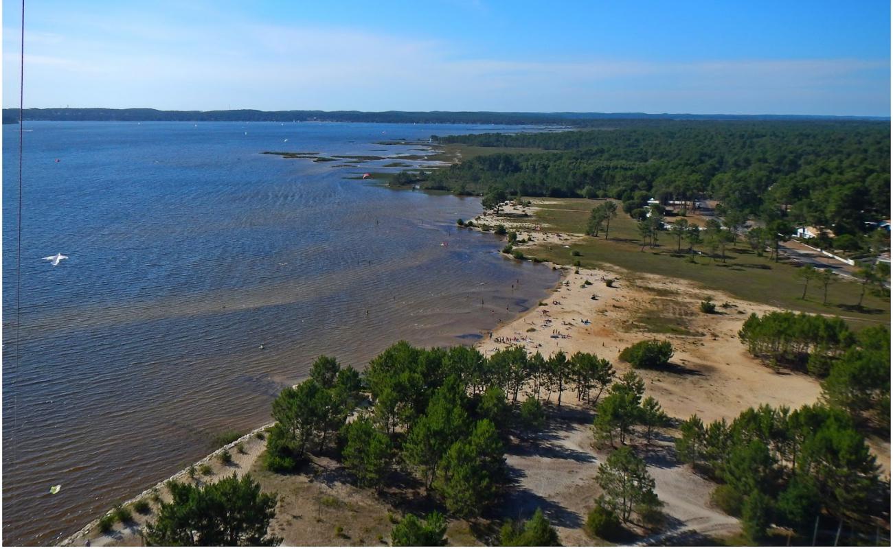 Photo de Lacanau Beach avec sable beige de surface
