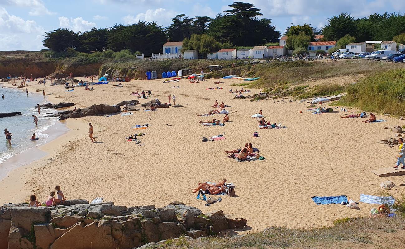 Photo de Sabias Beach avec sable lumineux de surface