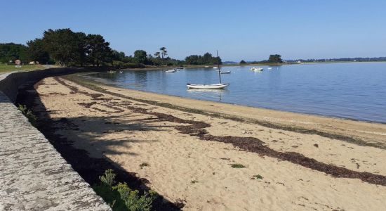 La Falaise Beach