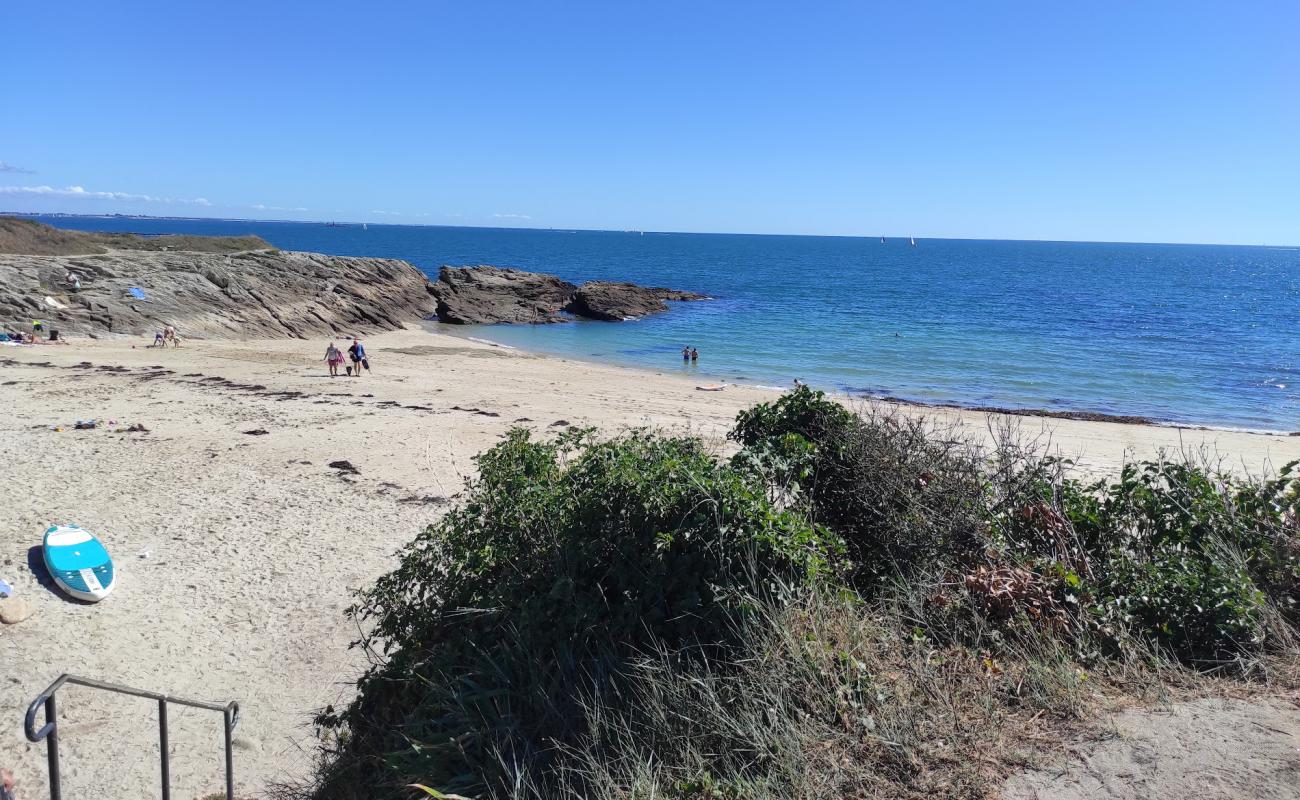 Photo de Petit Perello Beach avec sable beige de surface