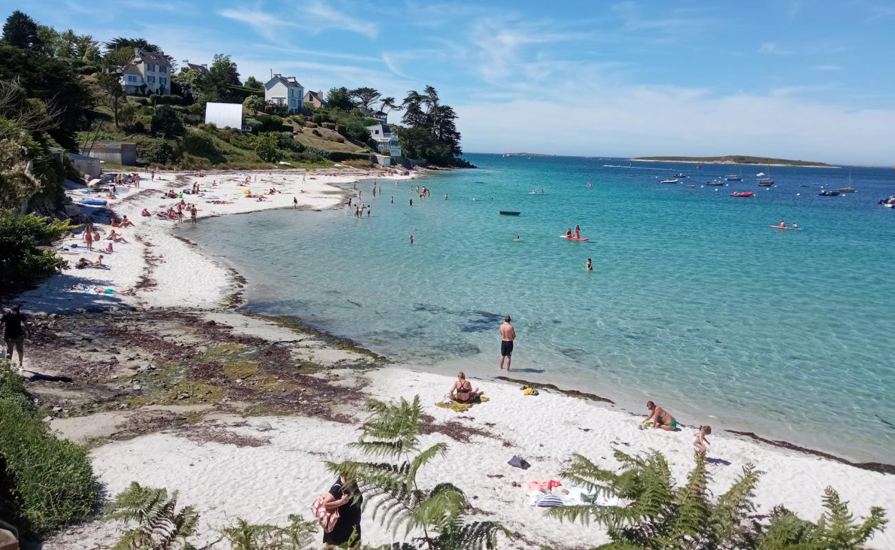 Photo de Beniguet Beach avec sable beige de surface