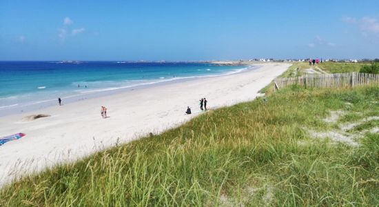 Boutrouilles Beach