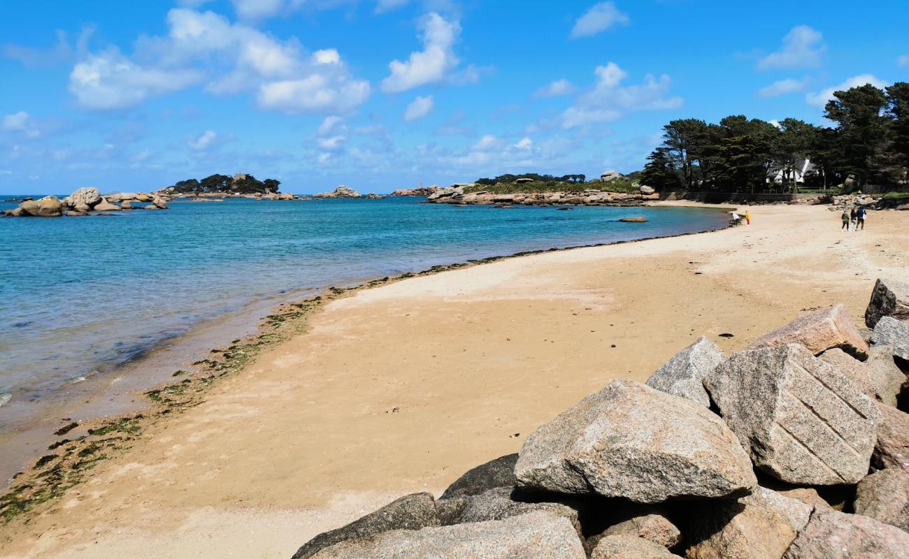 Photo de Baie de Sainte-Anne Beach avec sable beige de surface