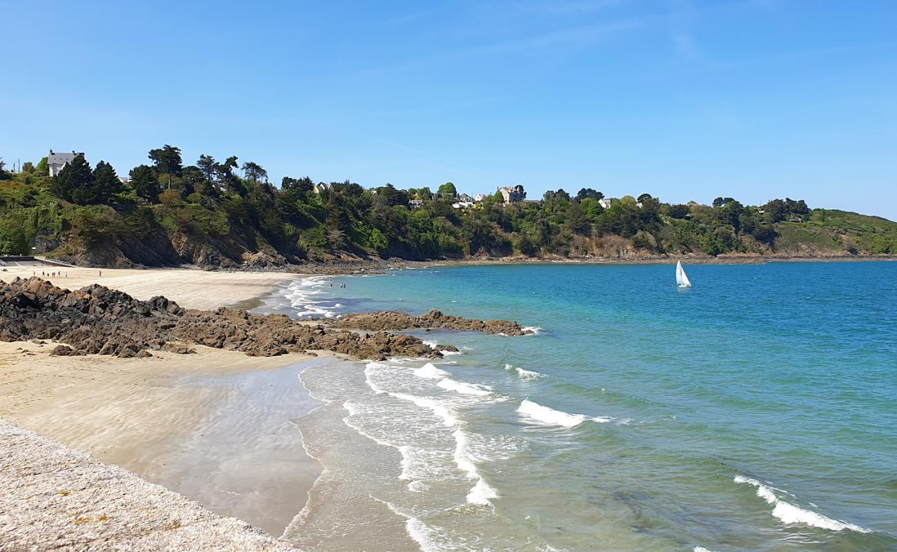 Photo de L'avant-Port Beach avec sable beige de surface