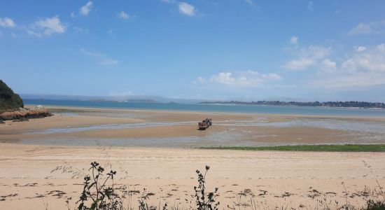 Quatre Vaux Beach