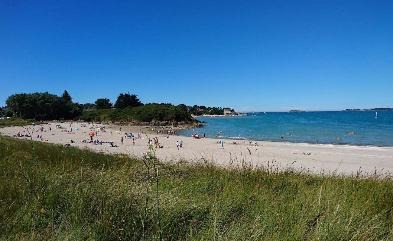 Photo de La Manchette Beach avec sable beige de surface