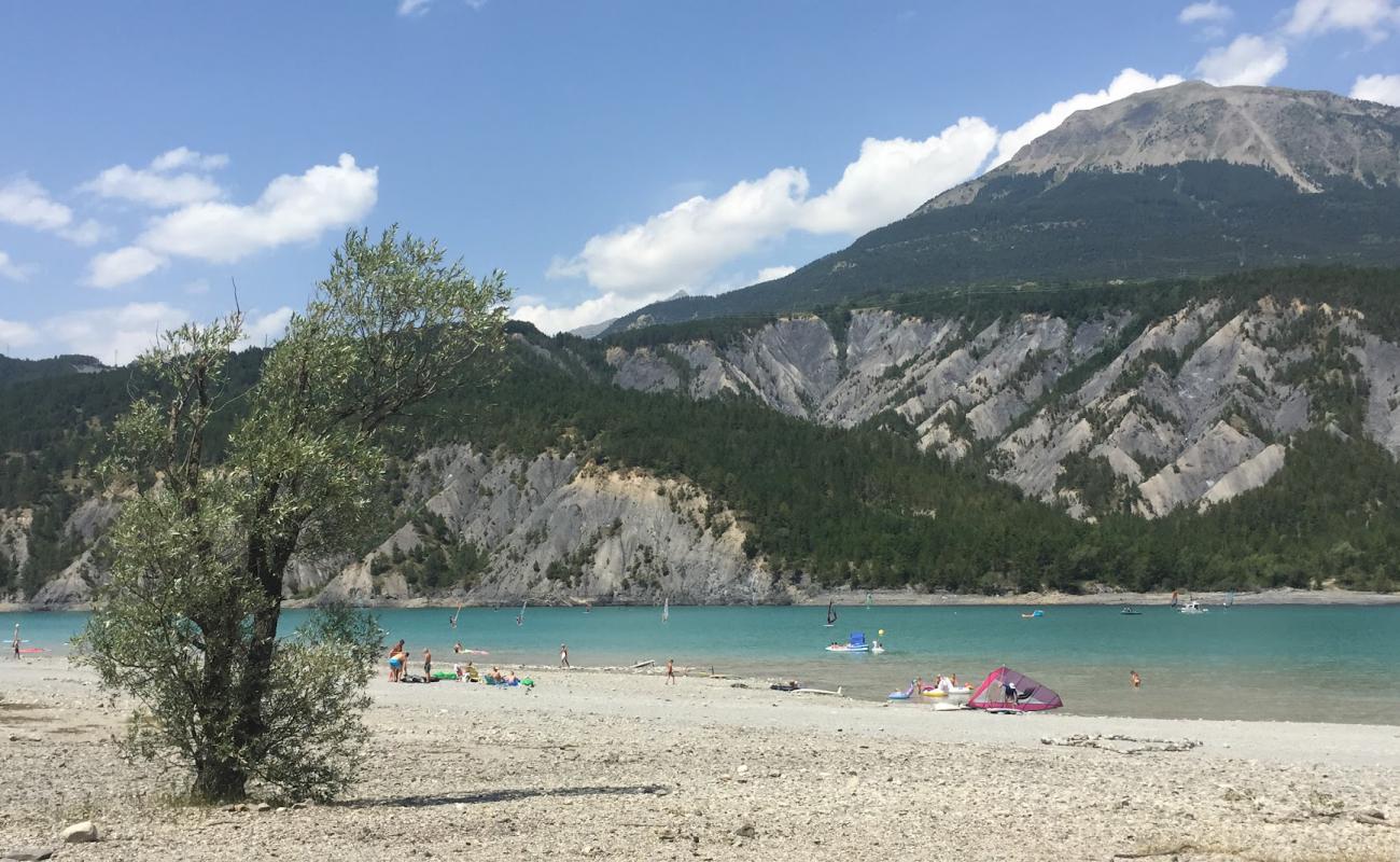 Photo de Chanterenne Beach avec terrain rocheux de surface