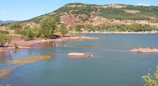 Lac Salagou Beach