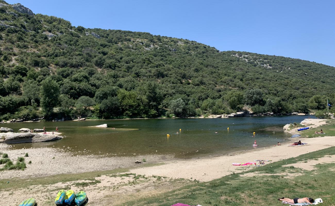 Photo de Sauze Beach avec terrain rocheux de surface